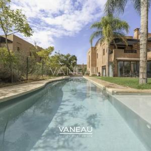 Villa front de front de golf  vue sur Atlas.