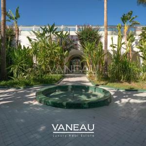 SUPERBE PROPRIÉTÉ À VENDRE AU COEUR D'UN GOLF DE PRÉSTIGE À MARR