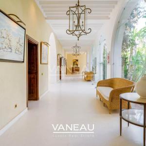 SUPERBE PROPRIÉTÉ À VENDRE AU COEUR D'UN GOLF DE PRÉSTIGE À MARR