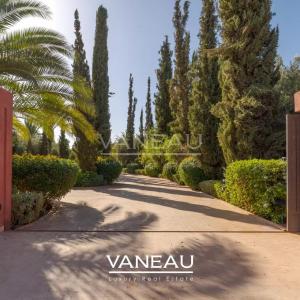 SUPERBE PROPRIÉTÉ À VENDRE AU COEUR D'UN GOLF DE PRÉSTIGE À MARR