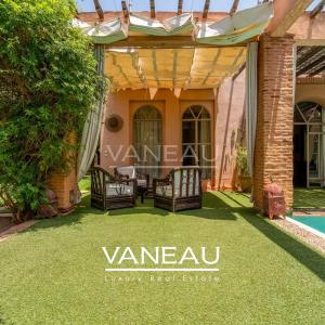 Charmente villa de 5 chambres Amelkis 1