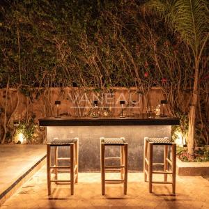 VILLA DE MAITRE SUR GOLF À VENDRE