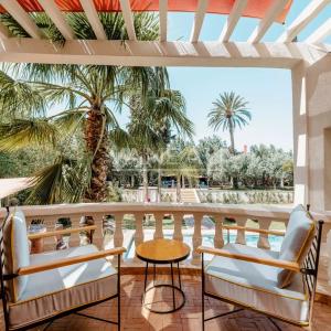 VILLA DE MAITRE SUR GOLF À VENDRE