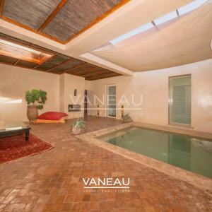 Propriété à vendre route de Fes avec VNA