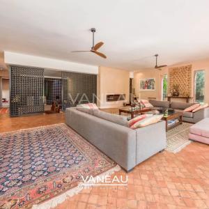 Propriété à vendre route de Fes avec VNA