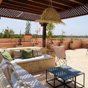 Jolie villa 3 chambres route de Fes avec piscine