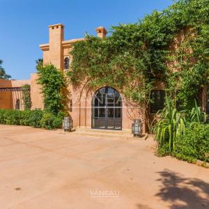 Harmonieux mélange d'une Villa et d'un Riad