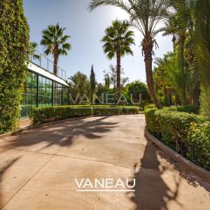 Harmonieux mélange d'une Villa et d'un Riad