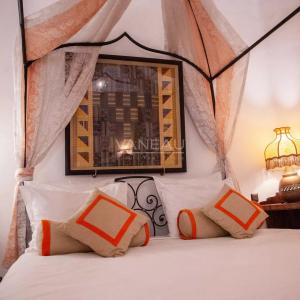 Véritable riad authentique de 8 suites en Médina