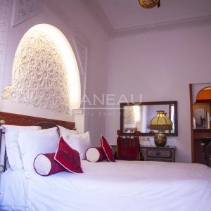 Véritable riad authentique de 8 suites en Médina