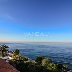 SOMPTUEUSE PROPRIÉTÉ DOMINANT LA MER À VENDRE SUR TANGER