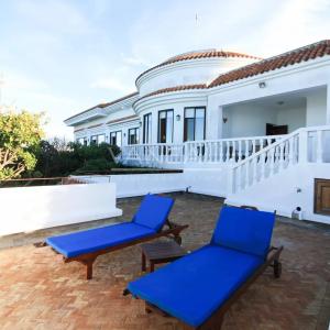 SOMPTUEUSE PROPRIÉTÉ DOMINANT LA MER À VENDRE SUR TANGER