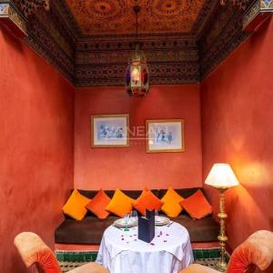 Splendide maison d'hôtes de 9 suites en Médina