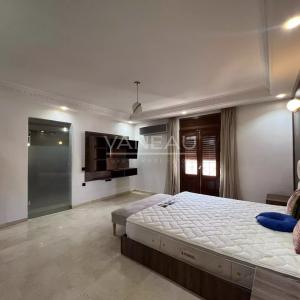 Appartement dernier étage 3 chambres Hivernage