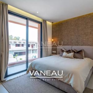 ***Luxueuse villa sur domaine golfique***