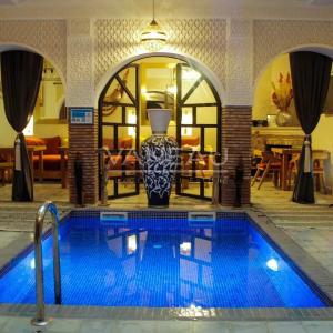 Trés beau riad maison d'hôtes 7 chambres en Médina