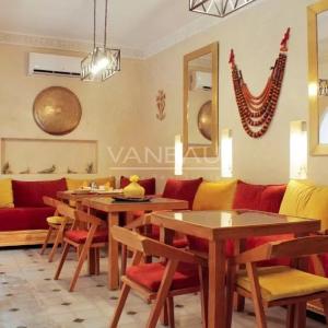 Trés beau riad maison d'hôtes 7 chambres en Médina