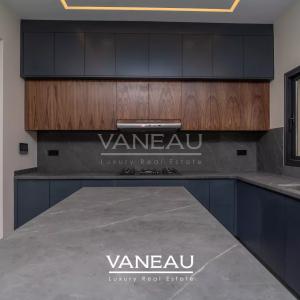 Villa de 500 m² habitable sur terrain arboré