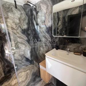 Appartement atypique  avec piscine  Dar El Bacha