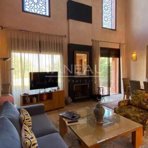 Belle villa 3 chambres front de golf route Ourika