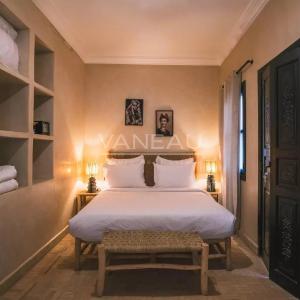 Riad trois chambres avec bassin et vue Koutoubia