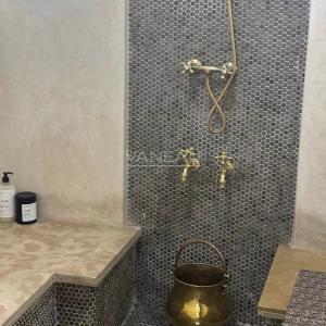 Riad trois chambres avec bassin et vue Koutoubia