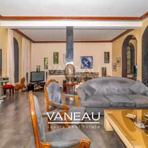 Charmente villa de 5 chambres Amelkis 1