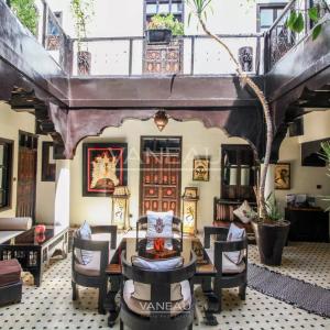 MARRAKECH MAISON D'HÔTES DE 7 CHAMBRES PISCINE SUR LA TERRASSE À