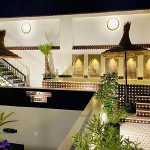 MARRAKECH MAISON D'HÔTES DE 7 CHAMBRES PISCINE SUR LA TERRASSE À