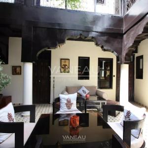 MARRAKECH MAISON D'HÔTES DE 7 CHAMBRES PISCINE SUR LA TERRASSE À