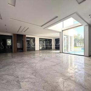 Villa à vendre sur Bouskoura Ville Verte -  1 300 m²