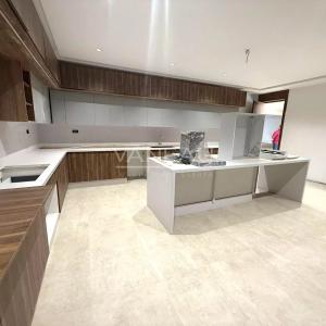 Villa à vendre sur Bouskoura Ville Verte -  1 300 m²