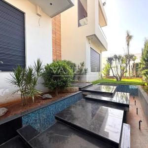 Villa à vendre sur Bouskoura Ville Verte -  1 300 m²