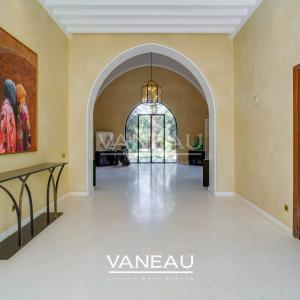 SUPERBE PROPRIÉTÉ À VENDRE AU COEUR D'UN GOLF DE PRÉSTIGE À MARR