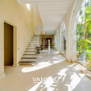 SUPERBE PROPRIÉTÉ À VENDRE AU COEUR D'UN GOLF DE PRÉSTIGE À MARR