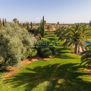 SUPERBE PROPRIÉTÉ À VENDRE AU COEUR D'UN GOLF DE PRÉSTIGE À MARR