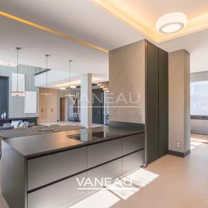 Villa neuve contemporaine a proximité de golfs prestigieux