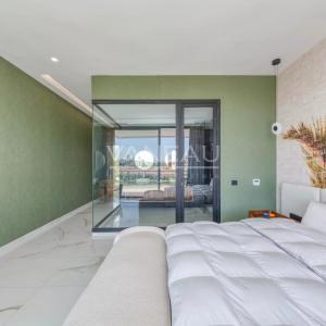 Villa au coeur d'un prestigieux golf