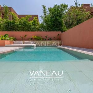 ***Luxueuse villa sur domaine golfique***