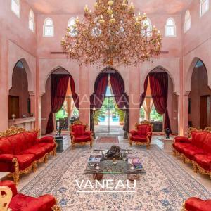 ***Villa au style Baroque vénitien****