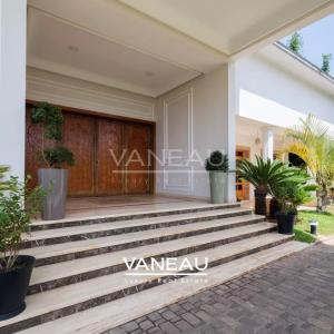 Palais à vendre au coeur de Souissi