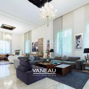 Palais à vendre au coeur de Souissi