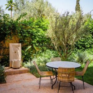 Appartement rdc avec avec piscine privée au coeur de l'Hivernage