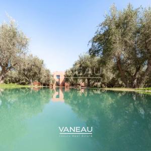 Propriété à vendre route de Fes avec VNA