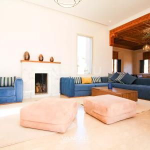 Sompteuse villa nichée au coeur de la Palmeraie