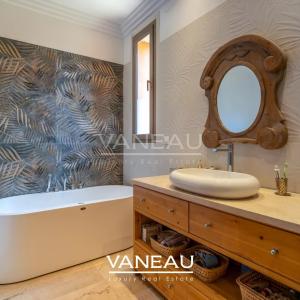 Villa de Plain-pied au coeur d'un golf