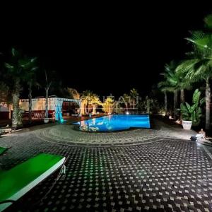 Un havre de paix au pied de l'Atlas sur 1 hectare avec VNA