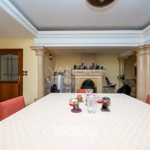 Grand appartement en duplex de trois chambres à la Palmeraie