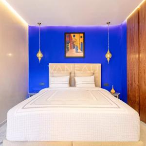 **À Vendre : Appartement Meublé 1 chambre dans le Centre de Guel