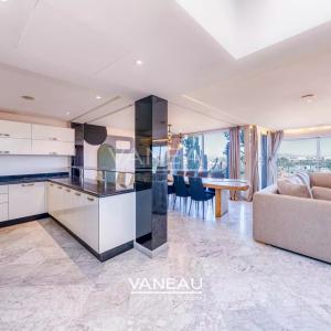 Duplex 3ch avec Toit Terrasse à Louer Guéliz